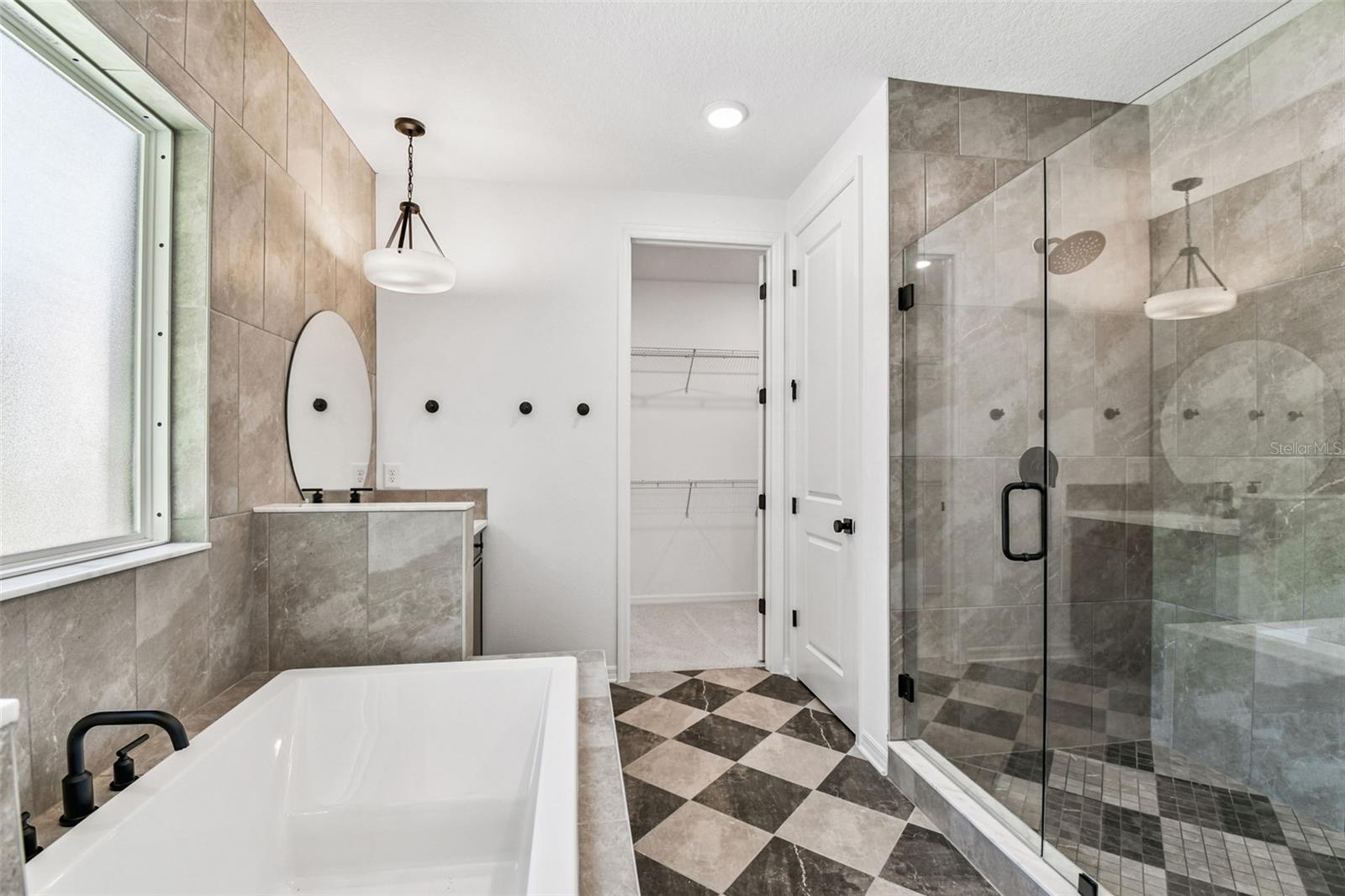 Image 37 of 79 For 3113 Nassau Street