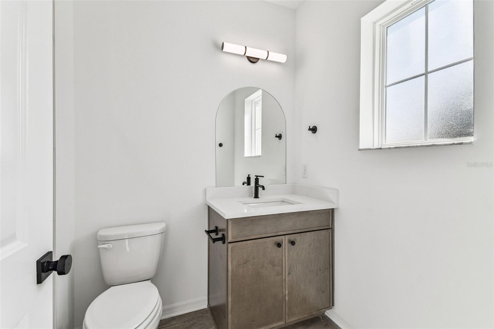 Image 53 of 79 For 3113 Nassau Street