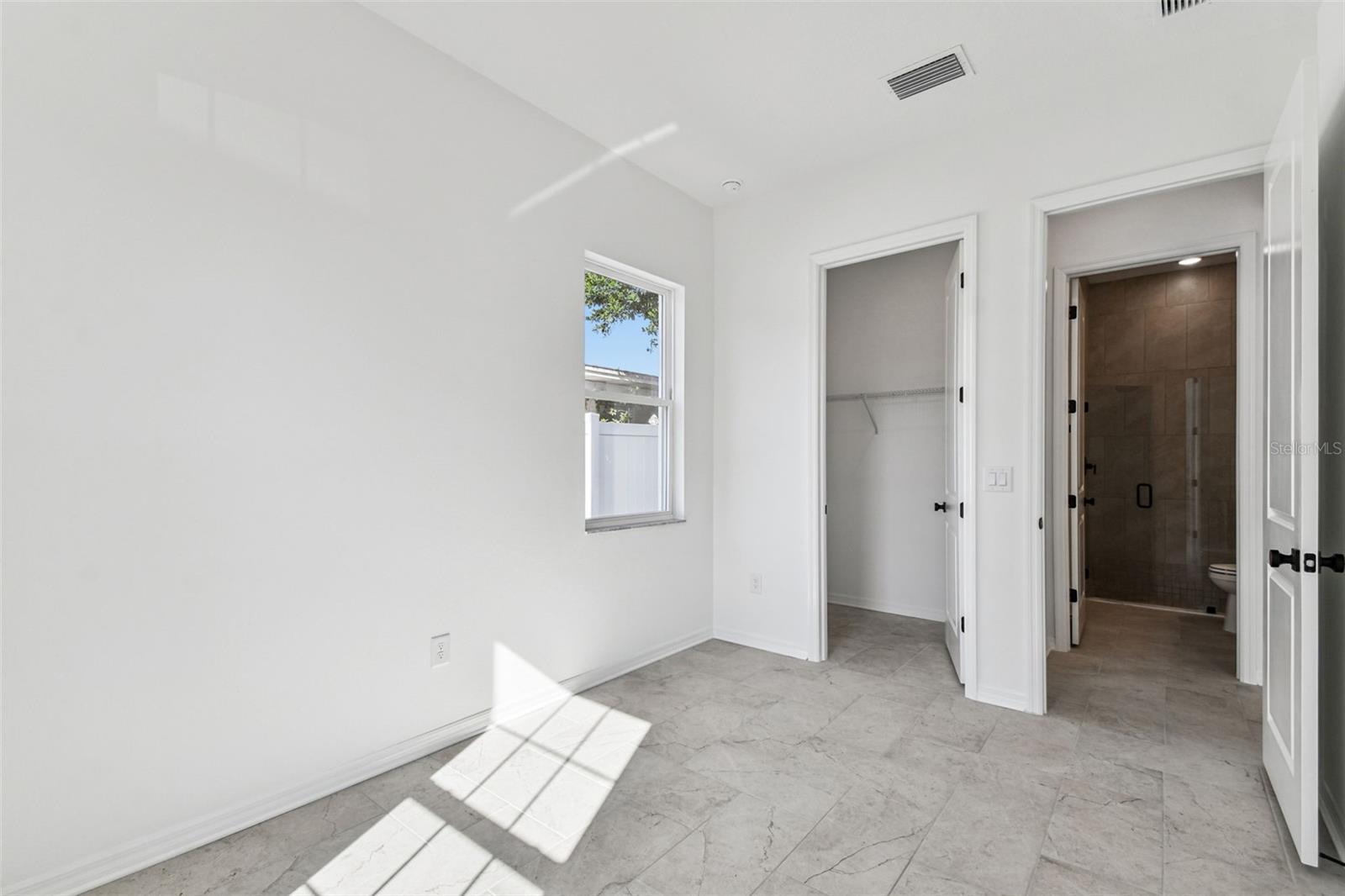 Image 56 of 79 For 3113 Nassau Street