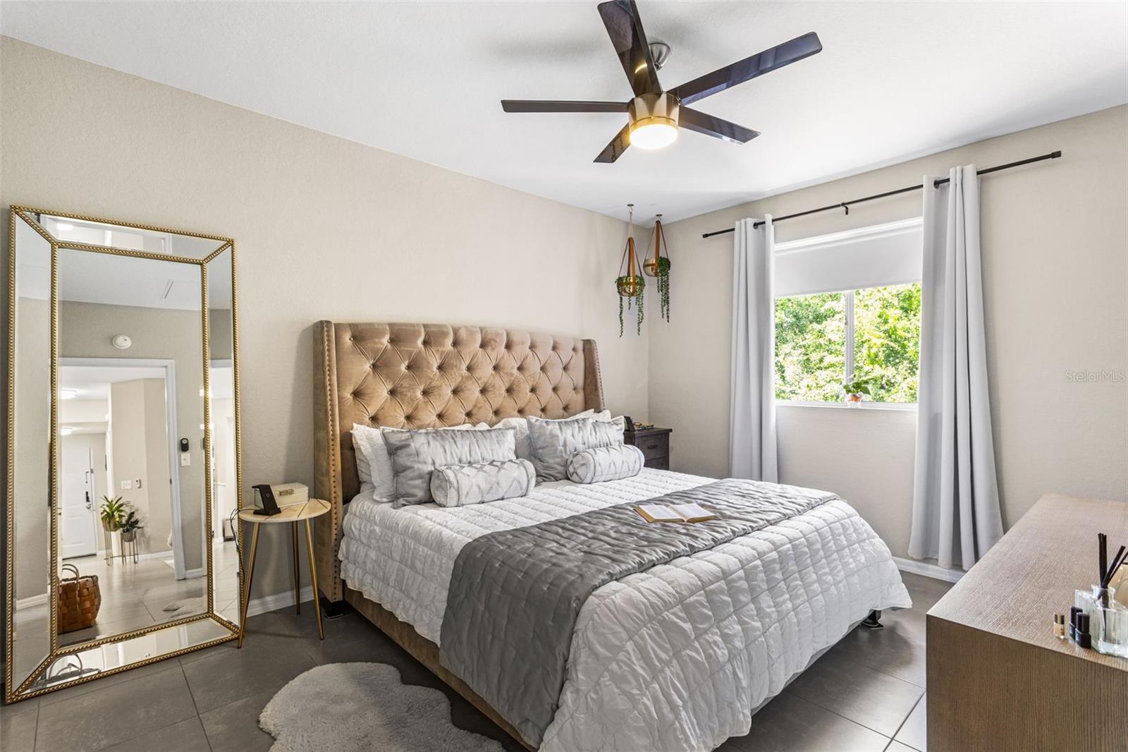 Image 19 of 39 For 6401 Aragon Way 303