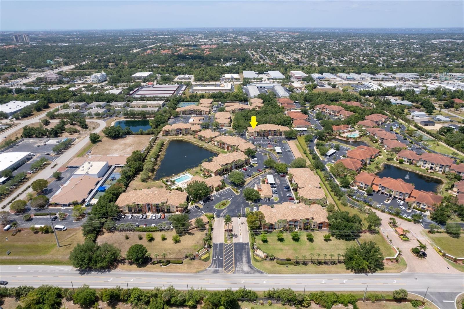 Image 2 of 39 For 6401 Aragon Way 303