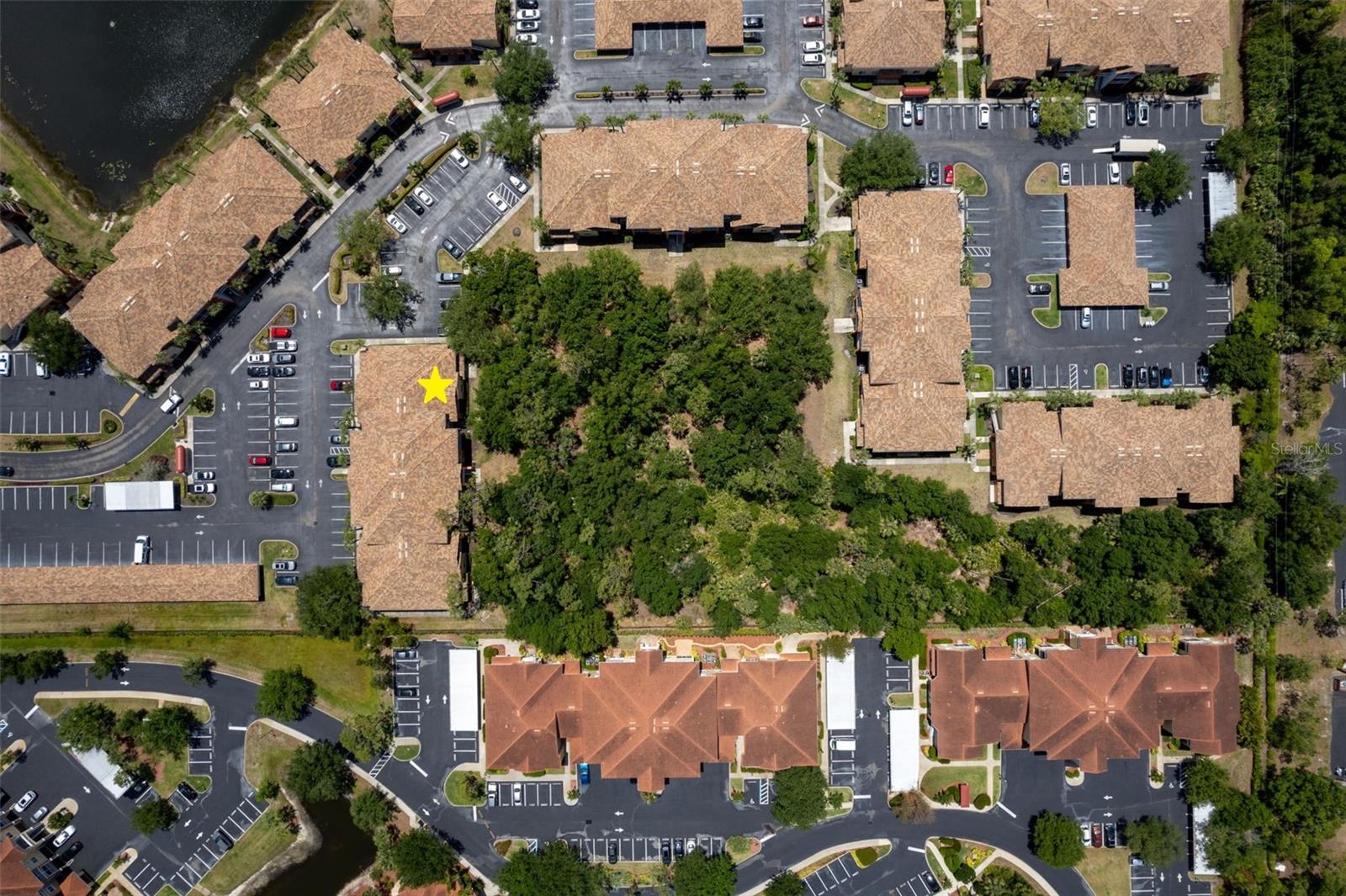 Image 28 of 39 For 6401 Aragon Way 303
