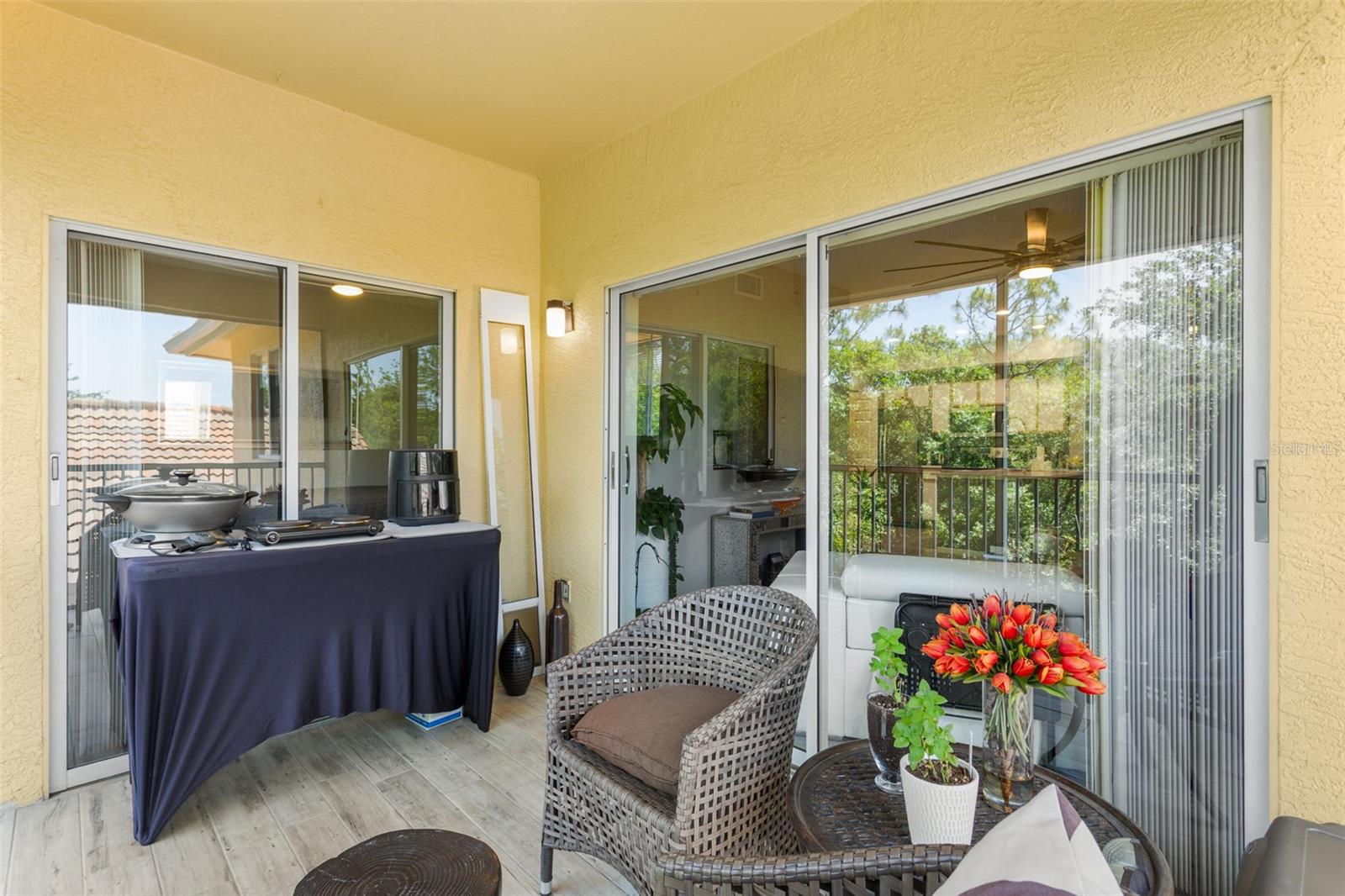 Image 34 of 39 For 6401 Aragon Way 303