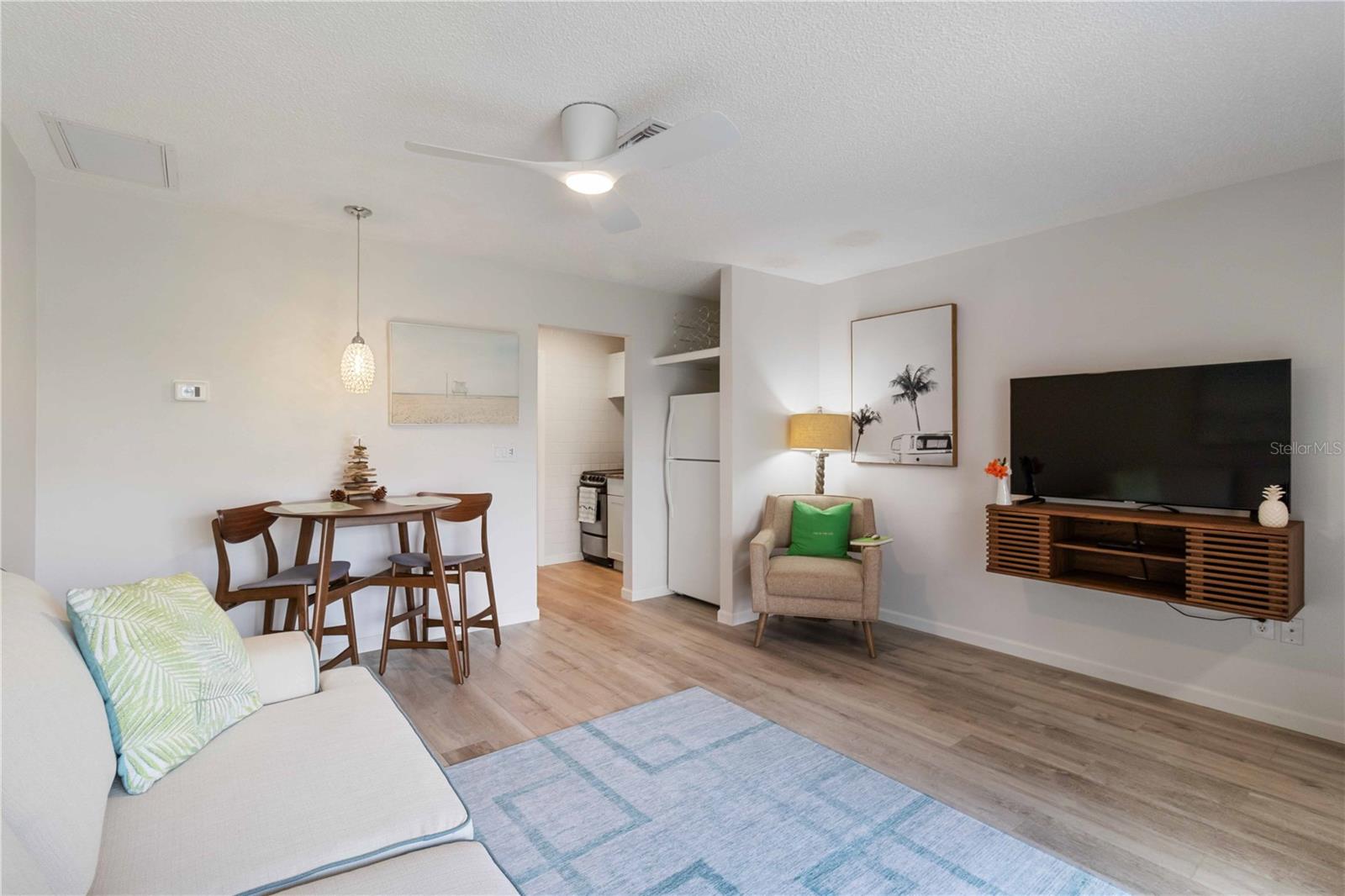 Image 10 of 37 For 3505 Longmeadow  3