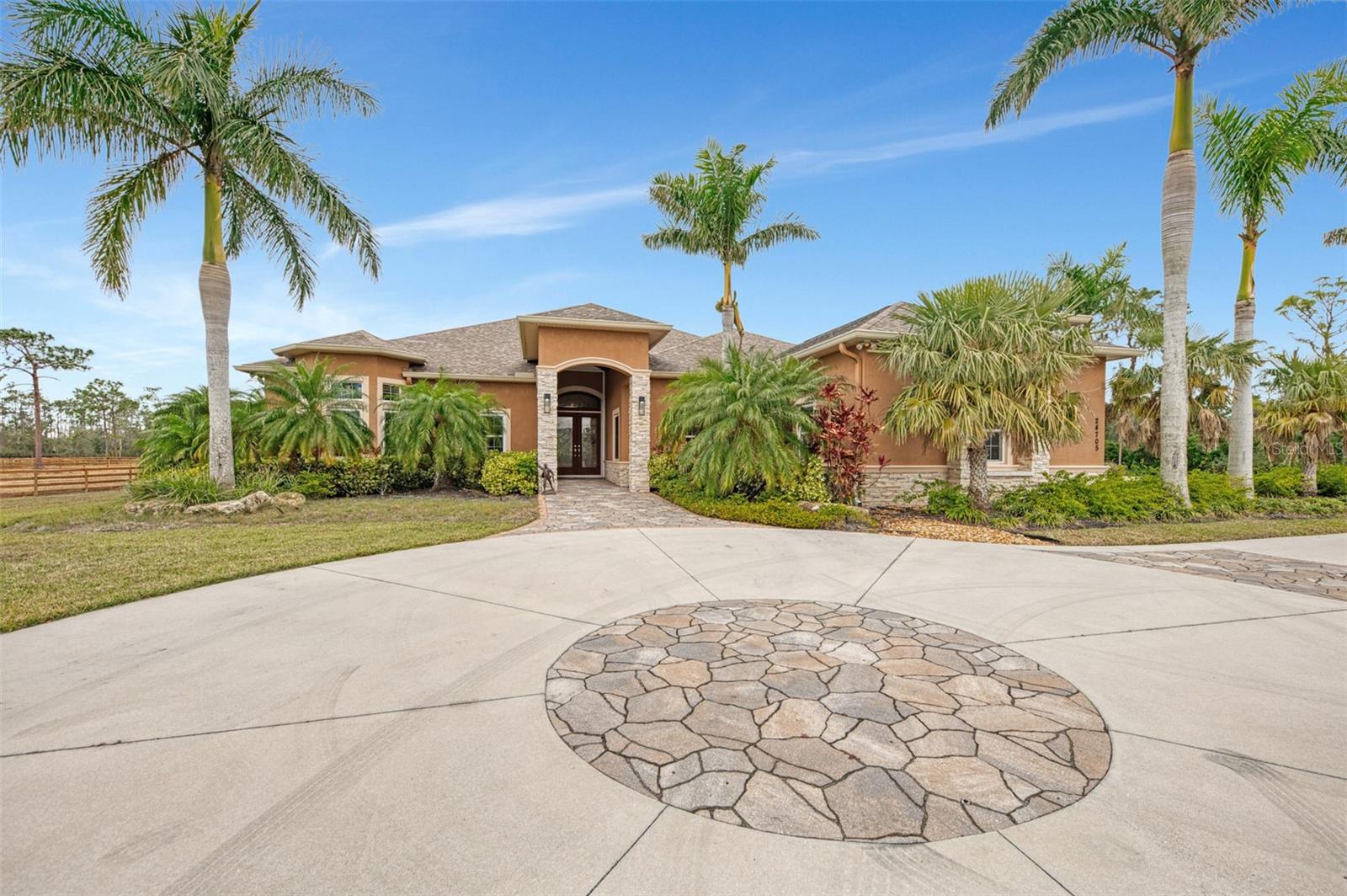 Image 13 of 99 For 24705 83rd Avenue E