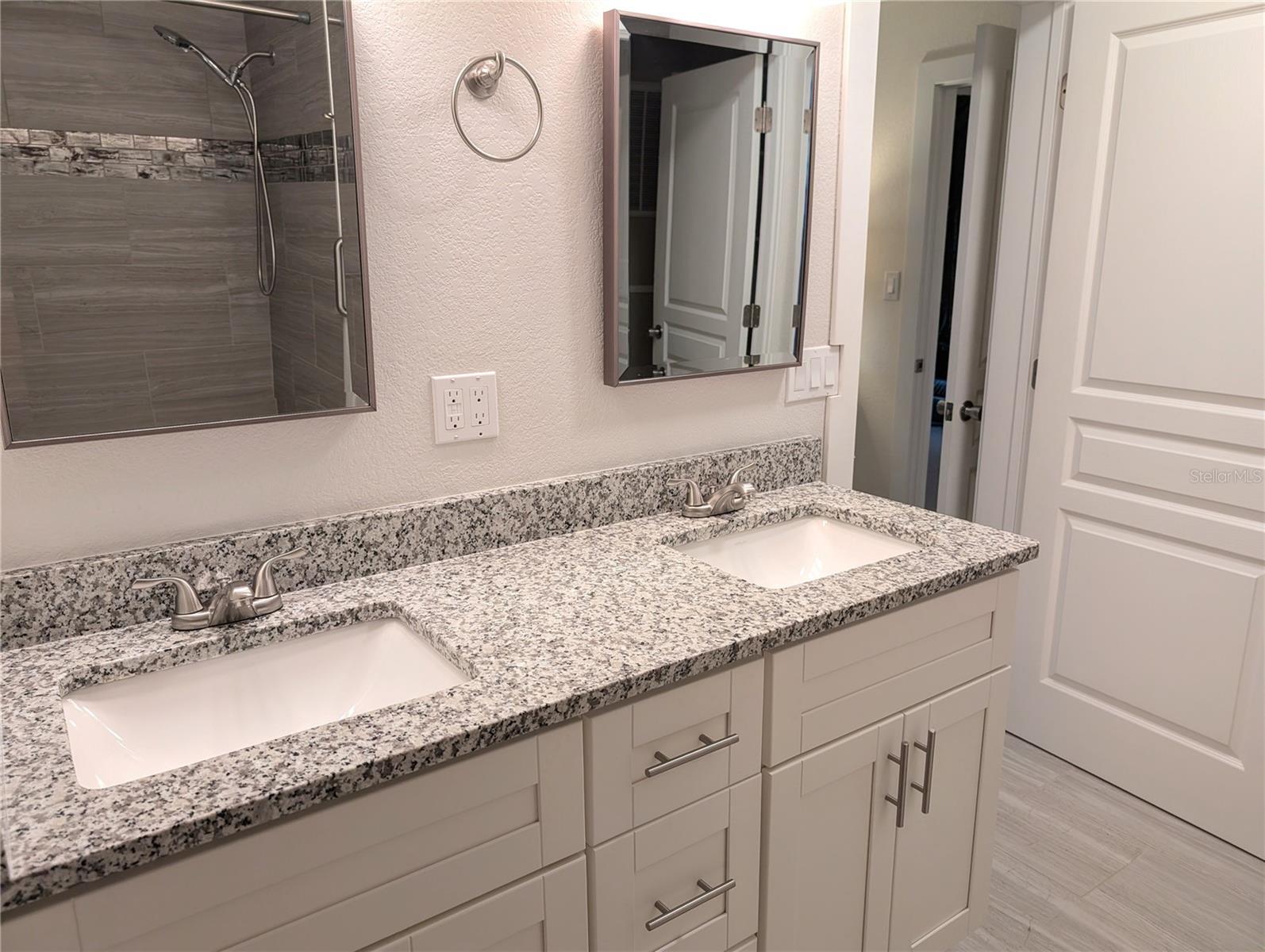 Image 26 of 65 For 3744 Lake Bayshore Drive K-503