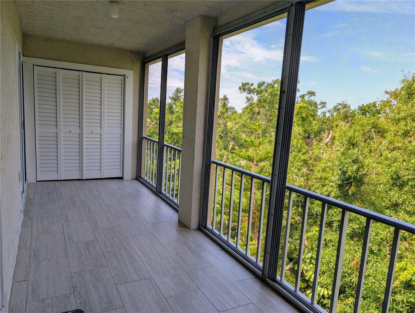 Image 41 of 65 For 3744 Lake Bayshore Drive K-503