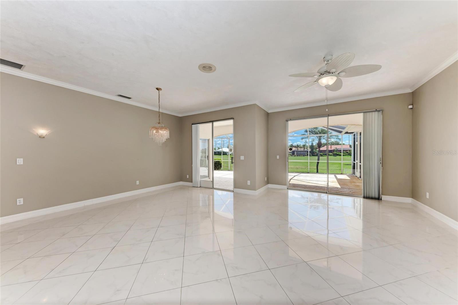 Image 5 of 53 For 585 Khyber Lane