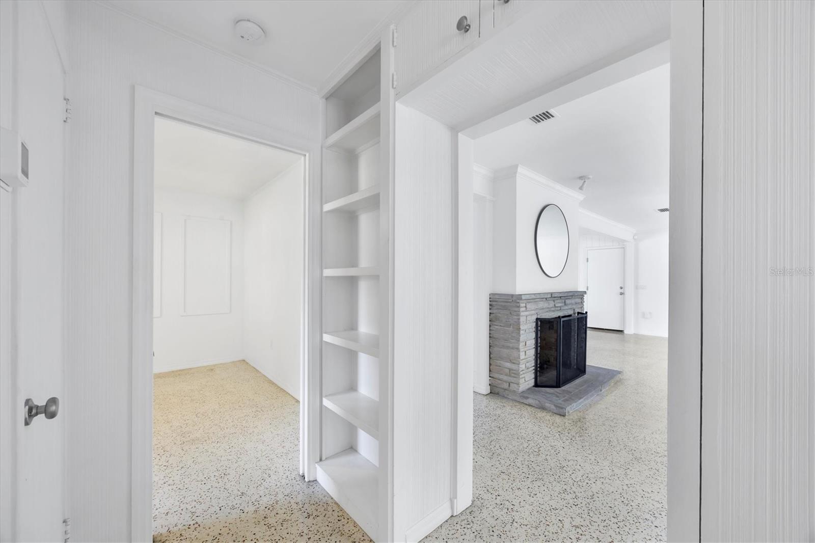 Image 14 of 21 For 1773 South Drive