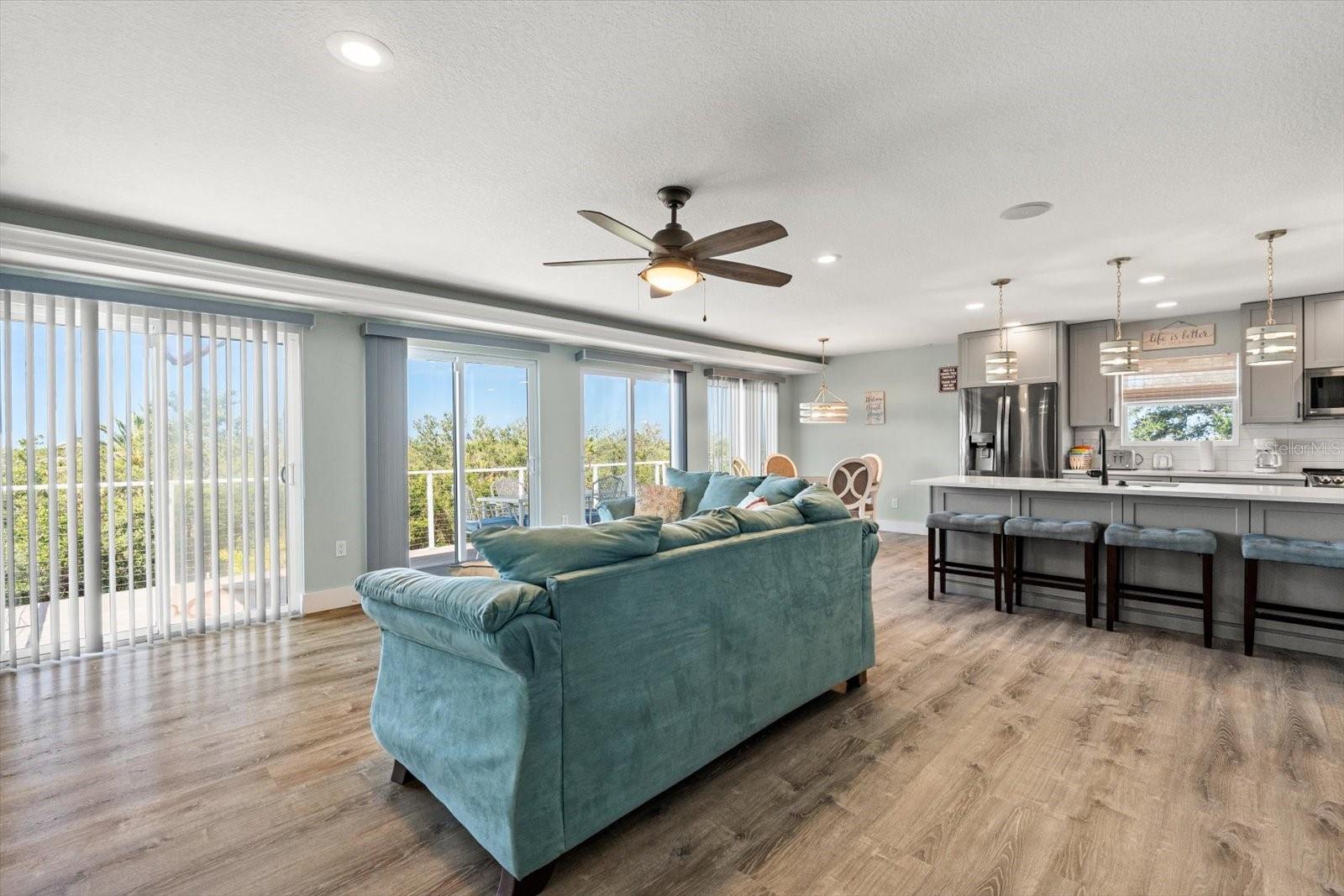 Image 14 of 65 For 4717 Lemon Bay Drive