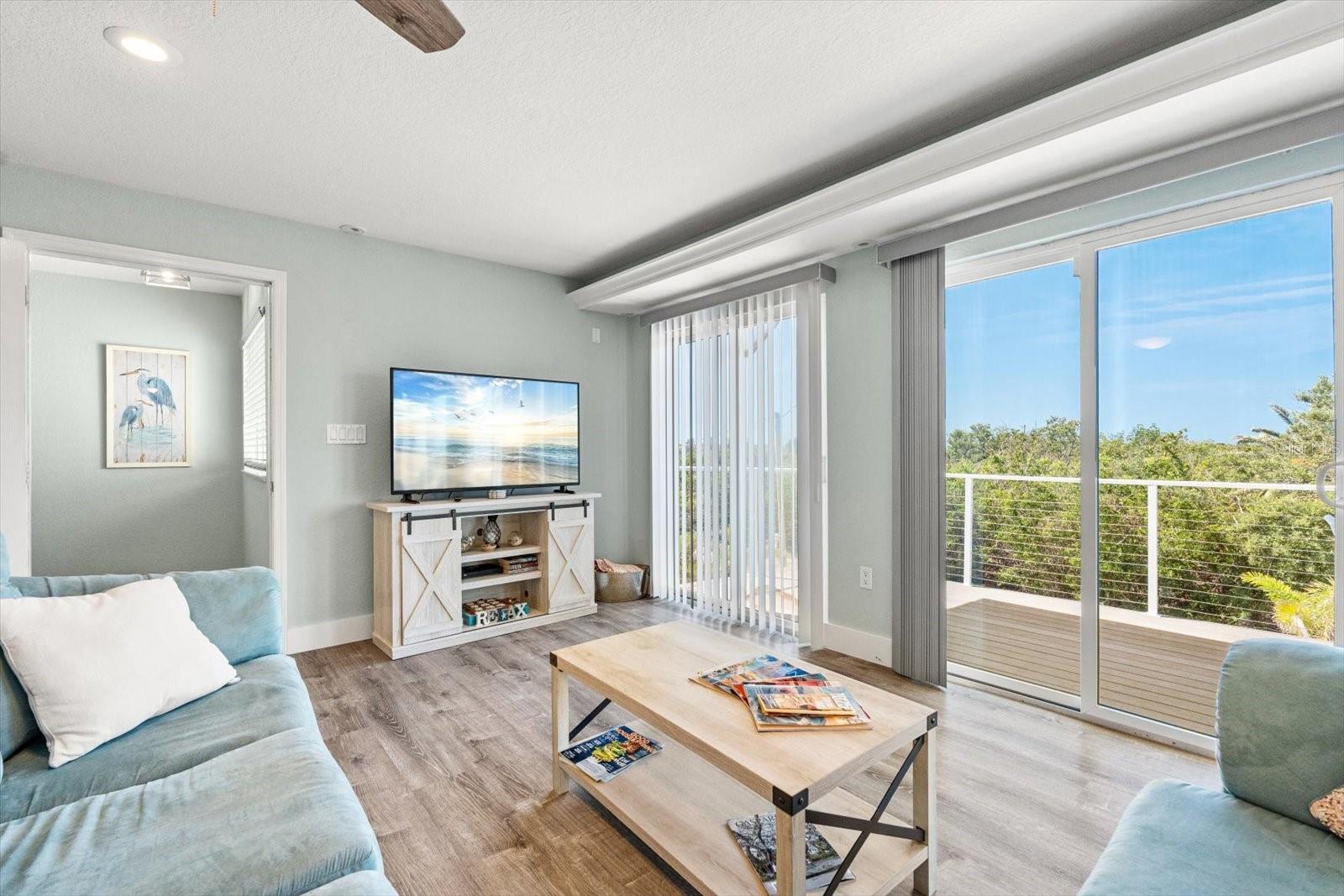Image 16 of 65 For 4717 Lemon Bay Drive