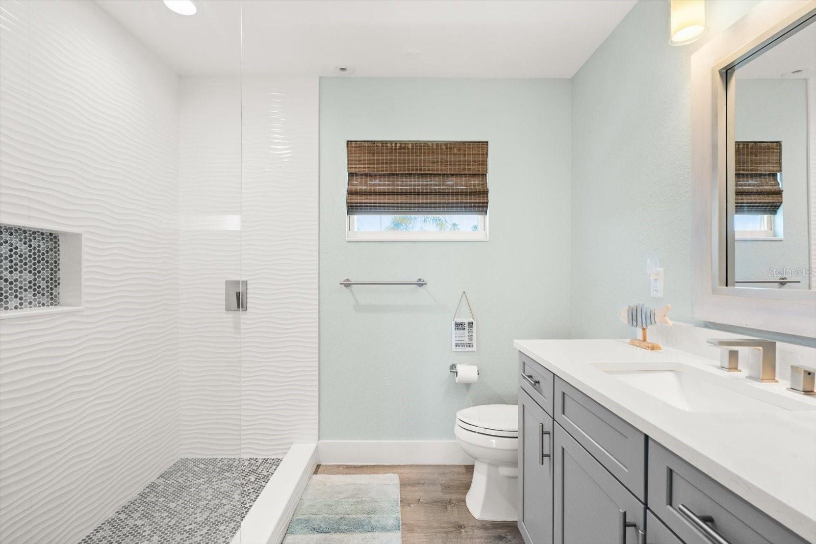 Image 33 of 65 For 4717 Lemon Bay Drive