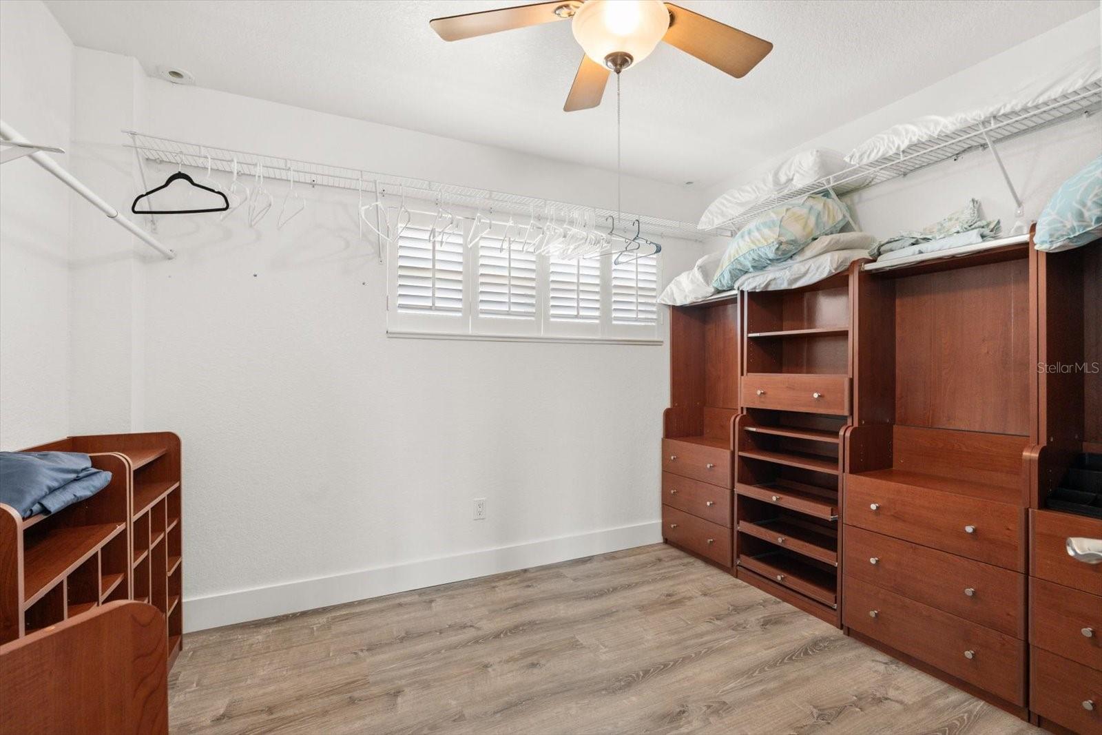 Image 36 of 65 For 4717 Lemon Bay Drive