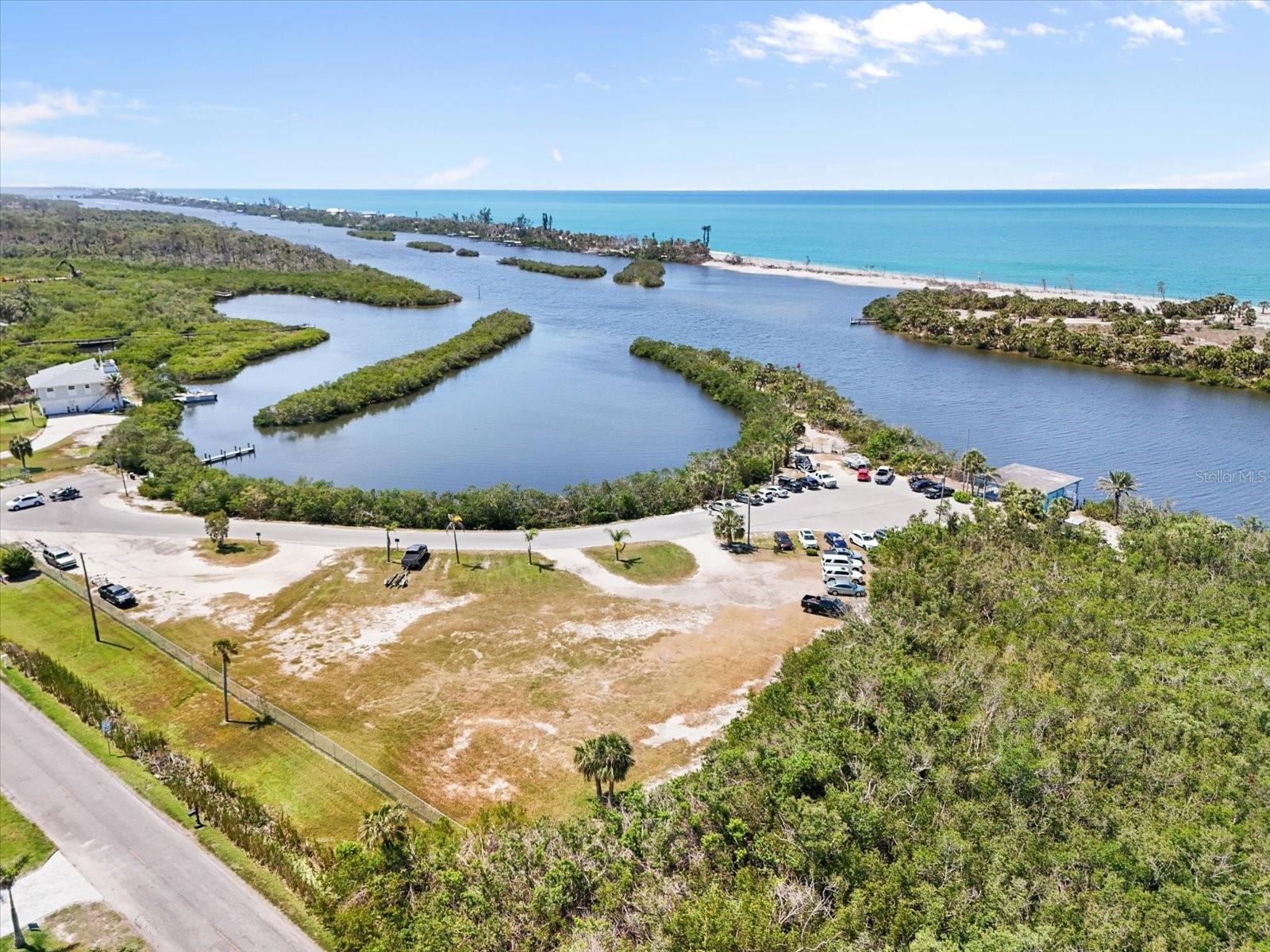 Image 39 of 65 For 4717 Lemon Bay Drive