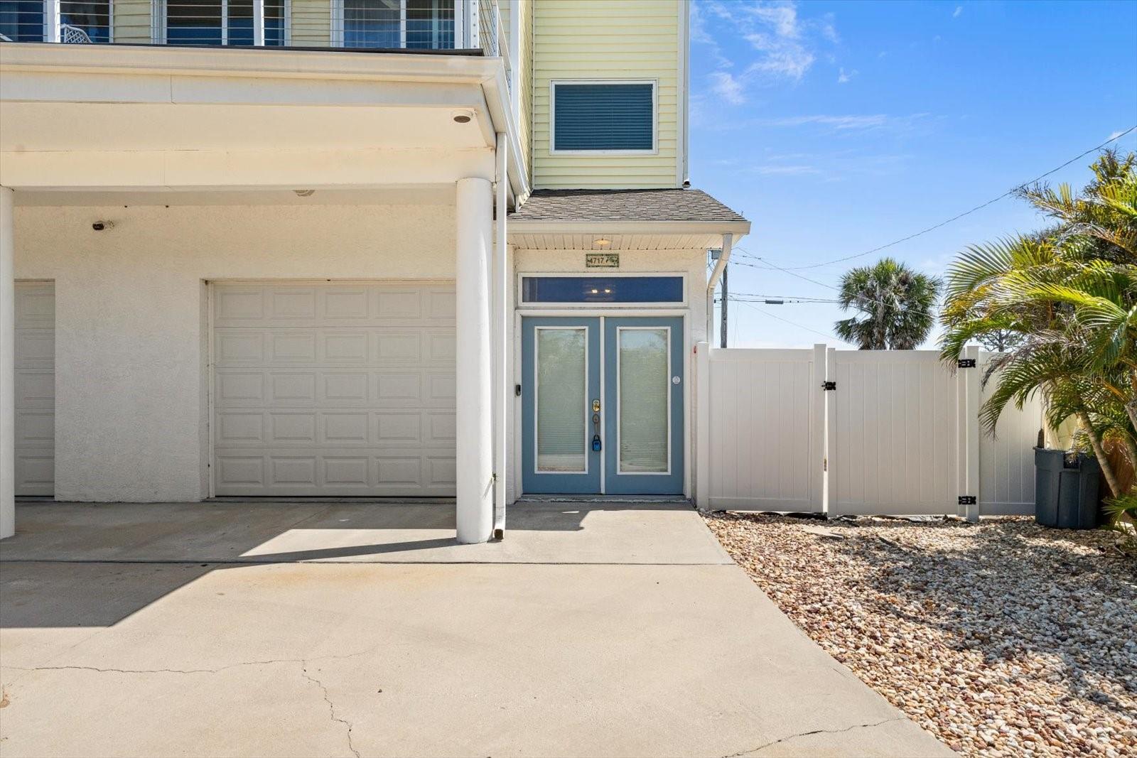 Image 47 of 65 For 4717 Lemon Bay Drive