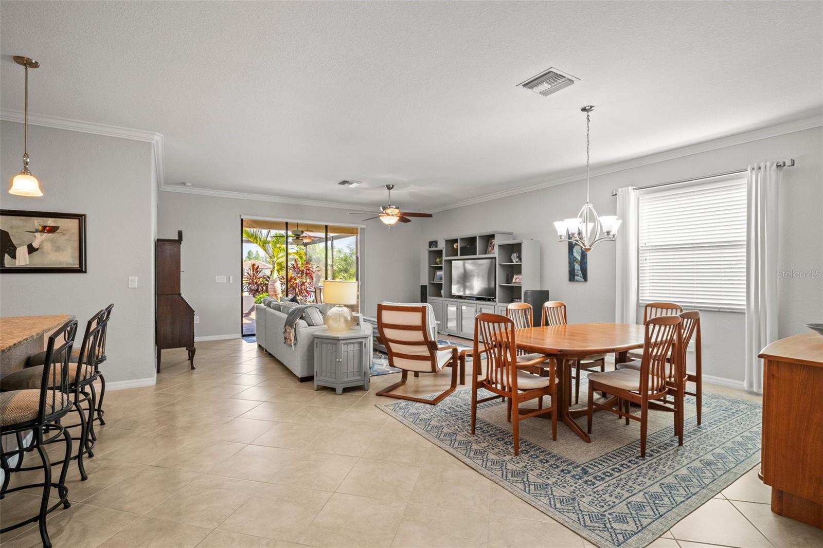 Image 10 of 58 For 7120 Quiet Creek Drive