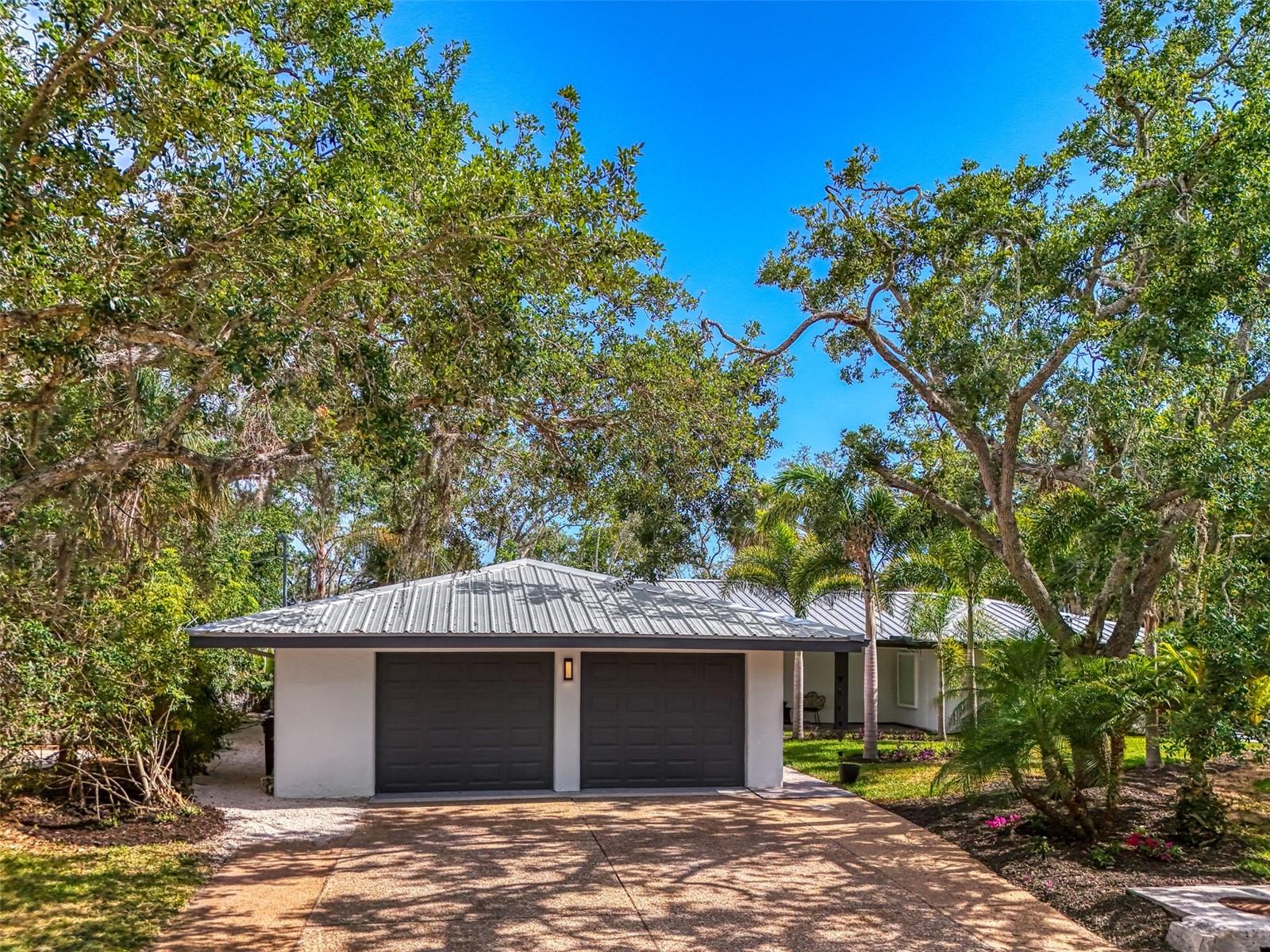Details for 5377 Palos Verdes Drive, SARASOTA, FL 34231