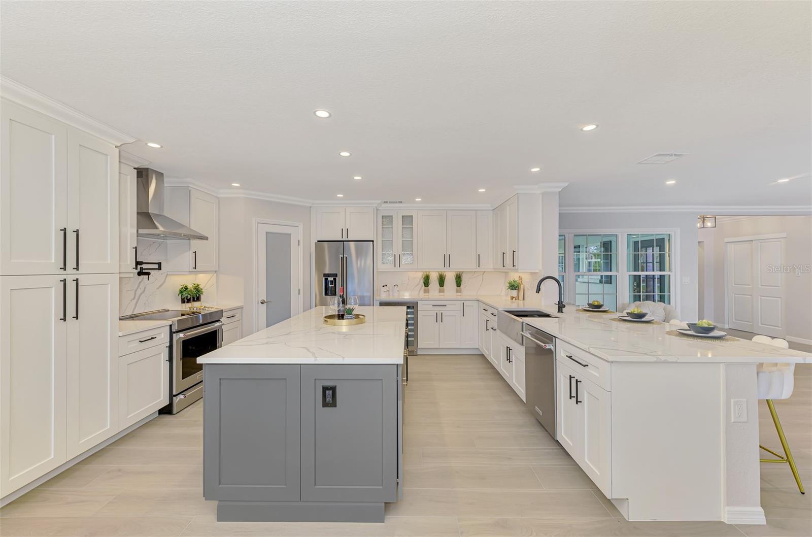 Image 26 of 89 For 5377 Palos Verdes Drive