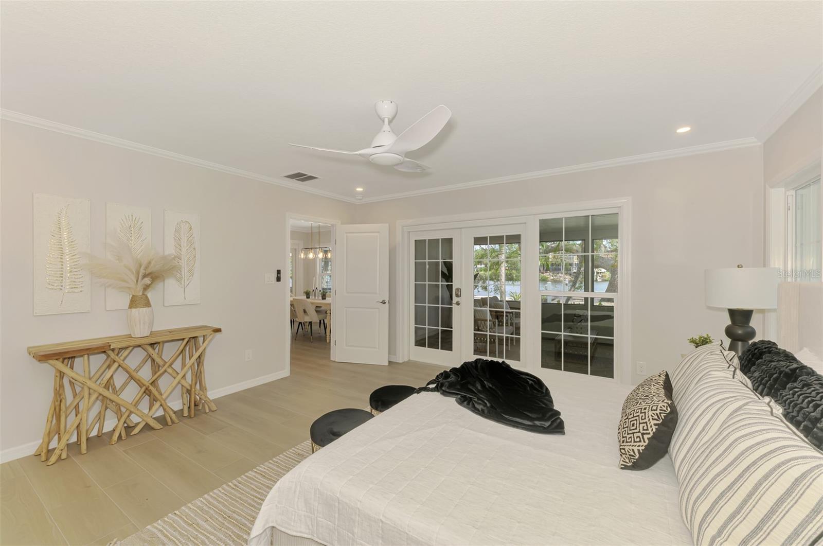 Image 41 of 89 For 5377 Palos Verdes Drive