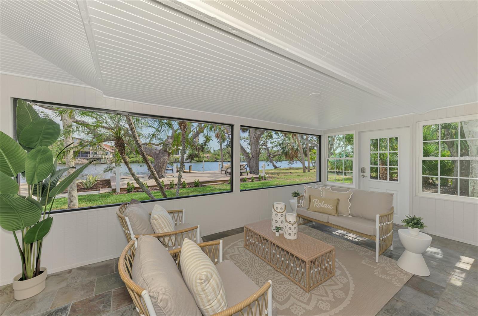 Image 49 of 89 For 5377 Palos Verdes Drive