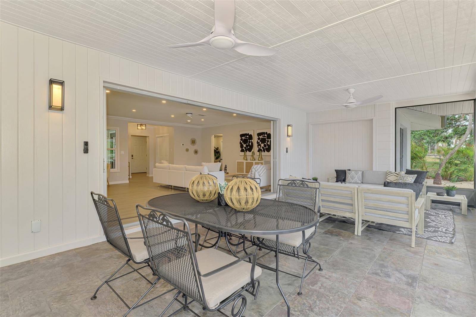 Image 61 of 89 For 5377 Palos Verdes Drive