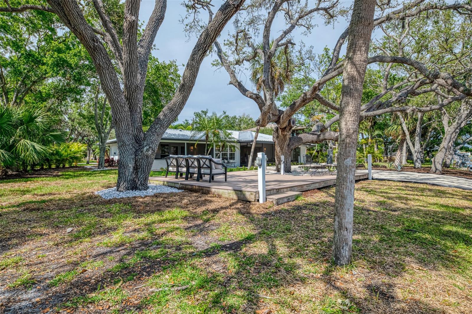 Image 71 of 89 For 5377 Palos Verdes Drive