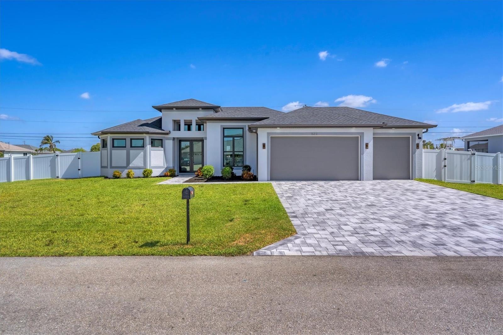 Details for 623 1st Terrace, CAPE CORAL, FL 33990