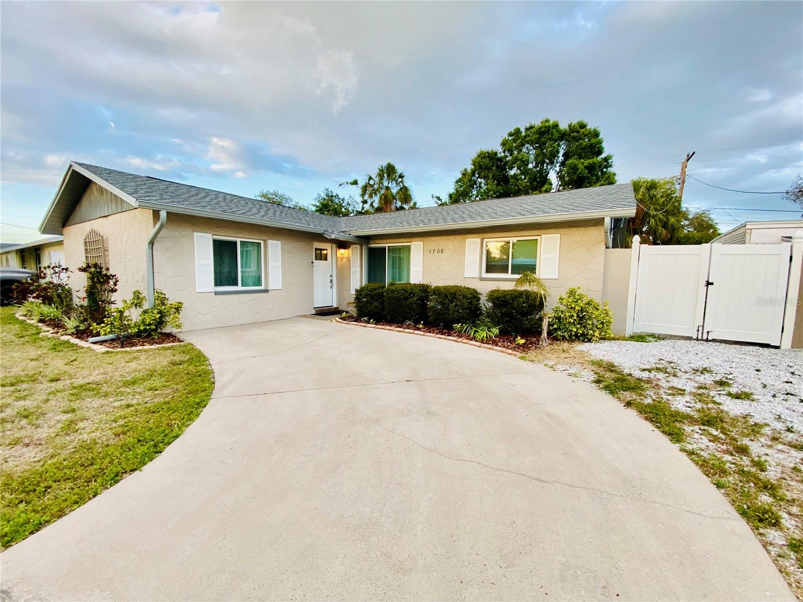 Details for 1708 Tarpon Avenue, SARASOTA, FL 34234
