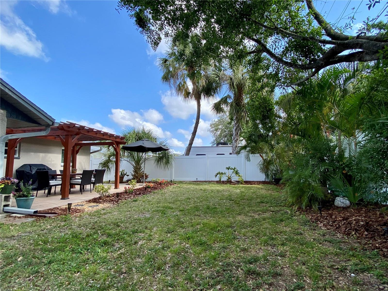 Image 29 of 51 For 1708 Tarpon Avenue