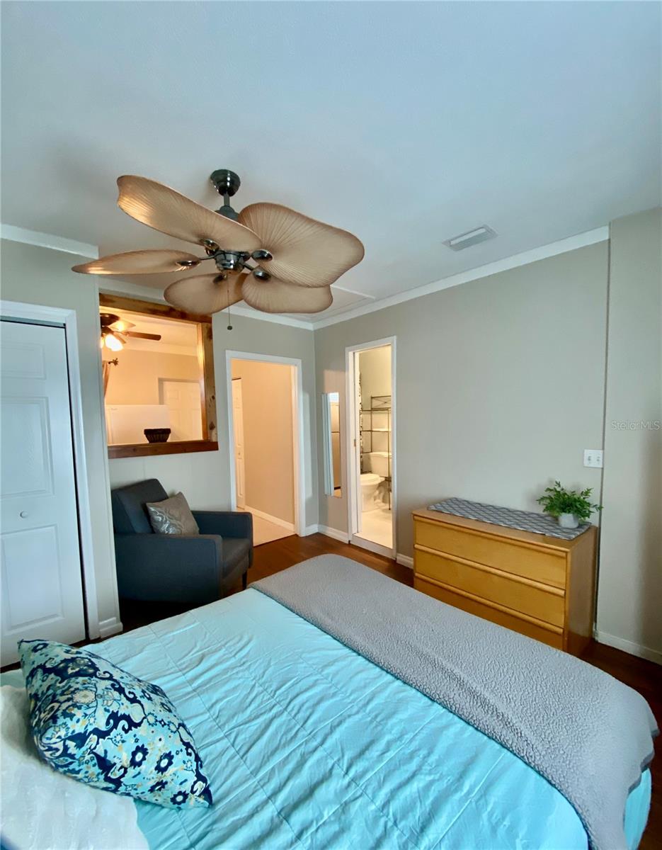 Image 47 of 51 For 1708 Tarpon Avenue