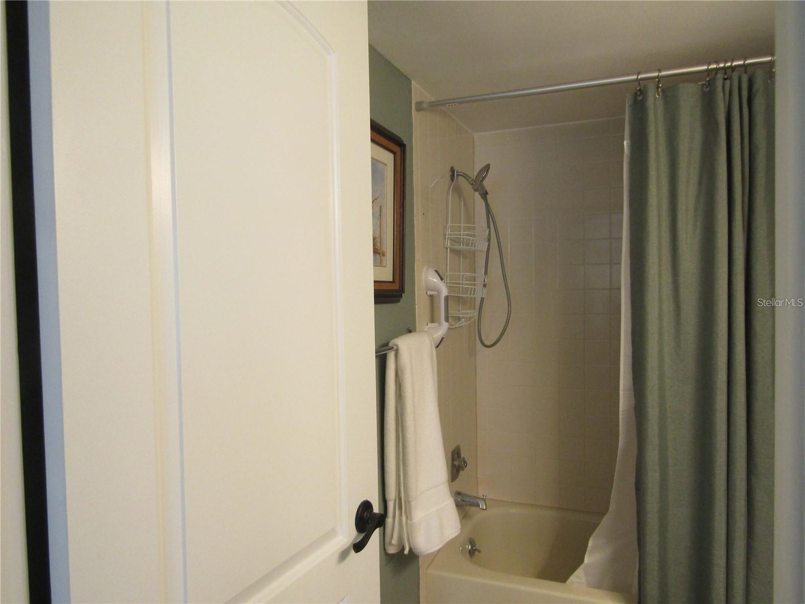 Image 16 of 21 For 4516 Longwater  29