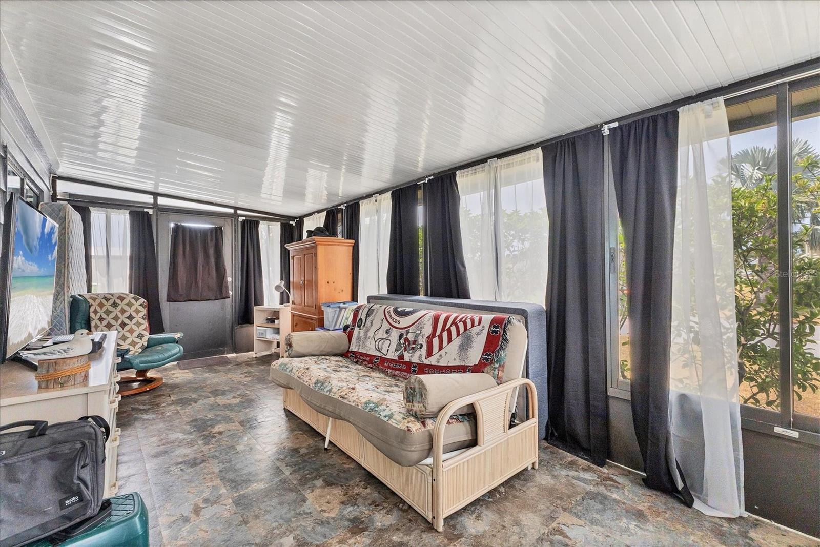 Image 12 of 42 For 6710 36th Avenue E 322