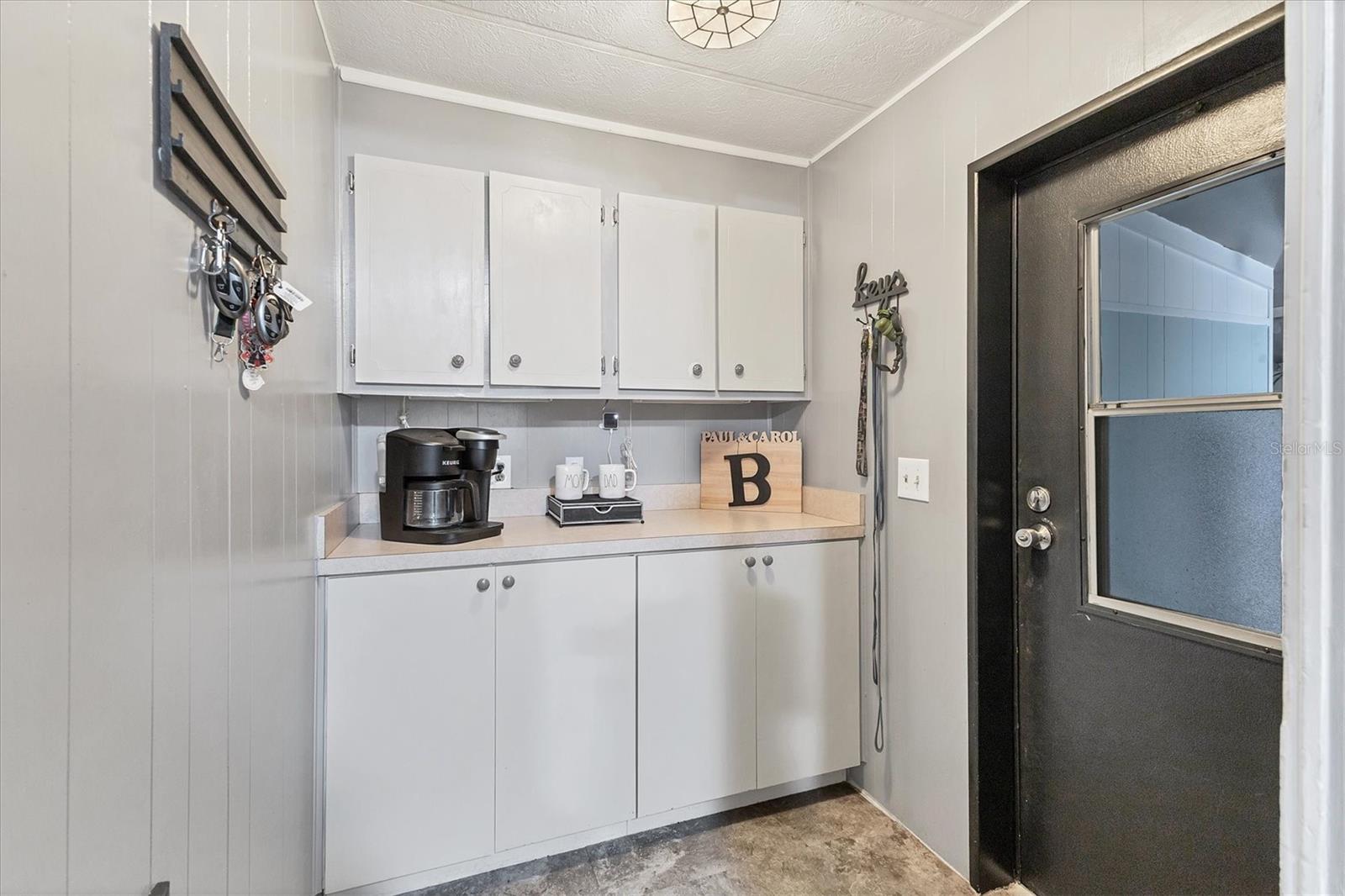 Image 16 of 42 For 6710 36th Avenue E 322