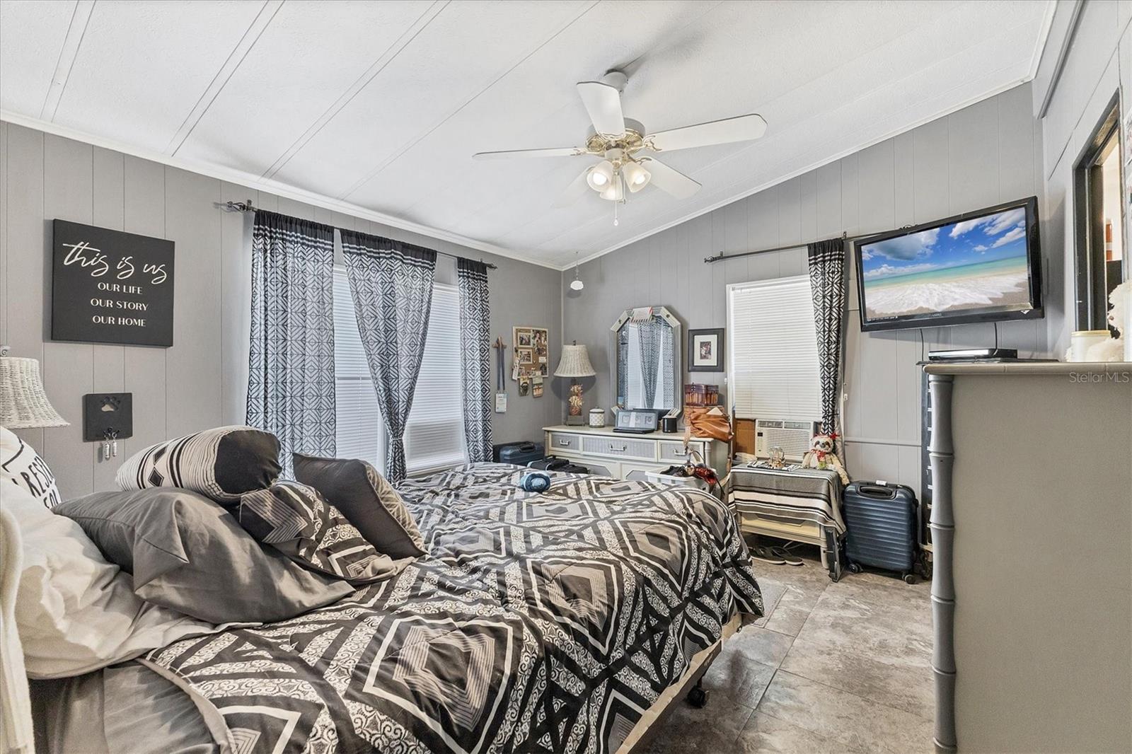 Image 17 of 42 For 6710 36th Avenue E 322