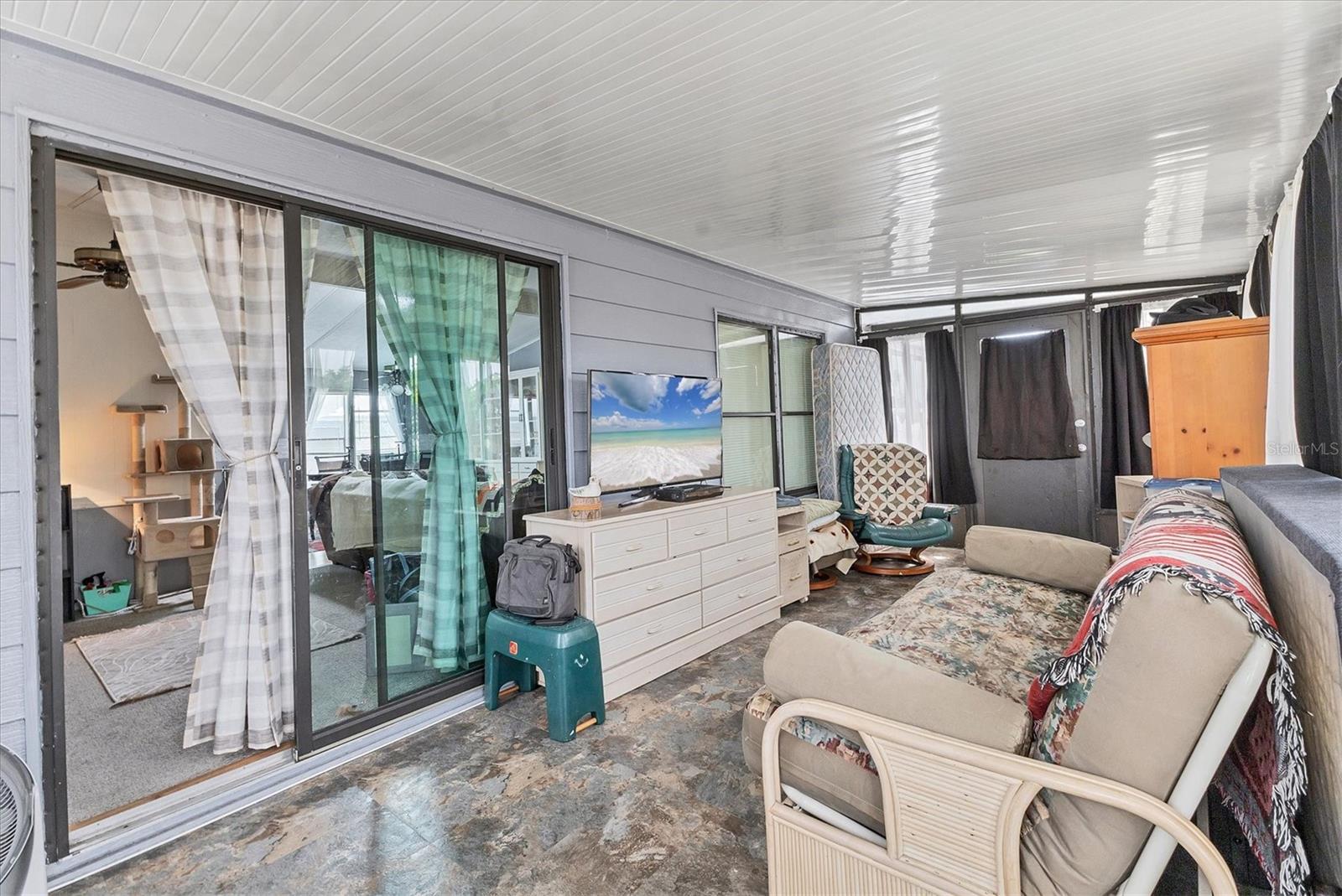 Image 19 of 42 For 6710 36th Avenue E 322