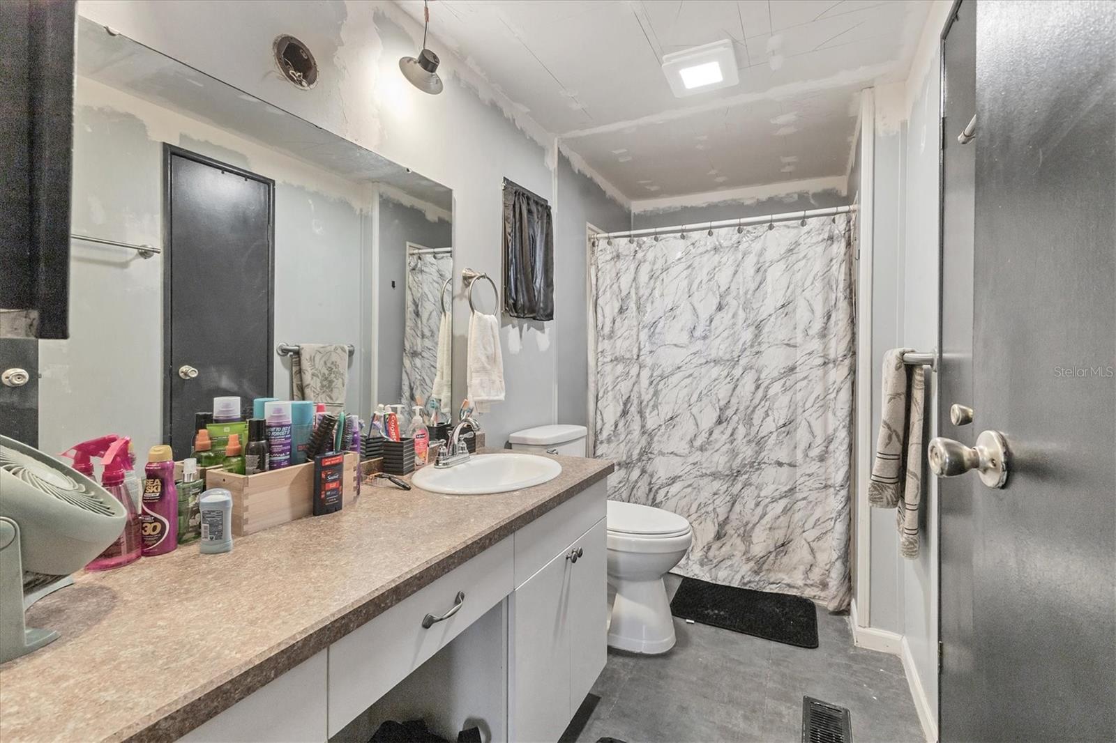 Image 22 of 42 For 6710 36th Avenue E 322