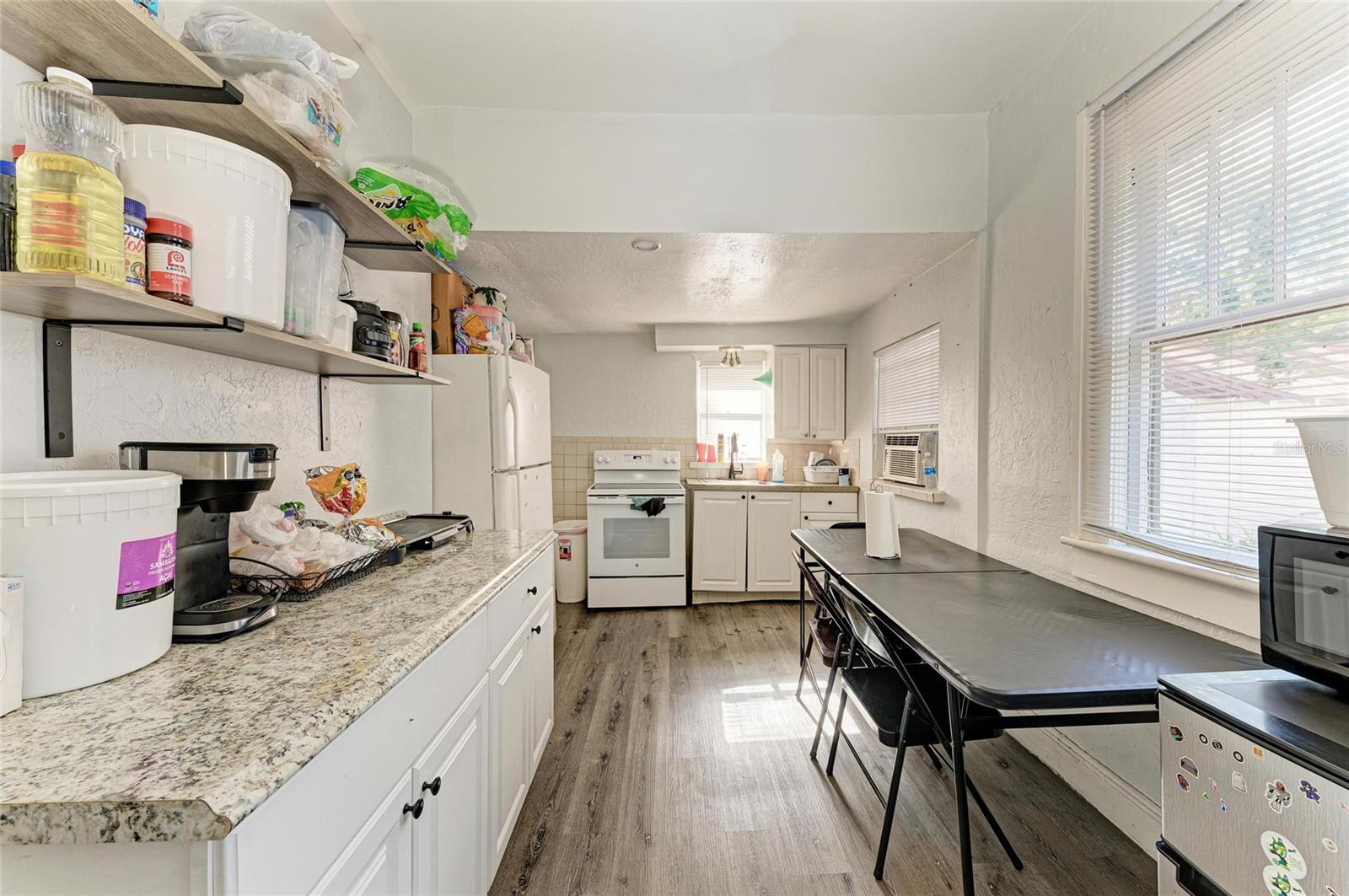 Image 12 of 50 For 432 Adelia Avenue