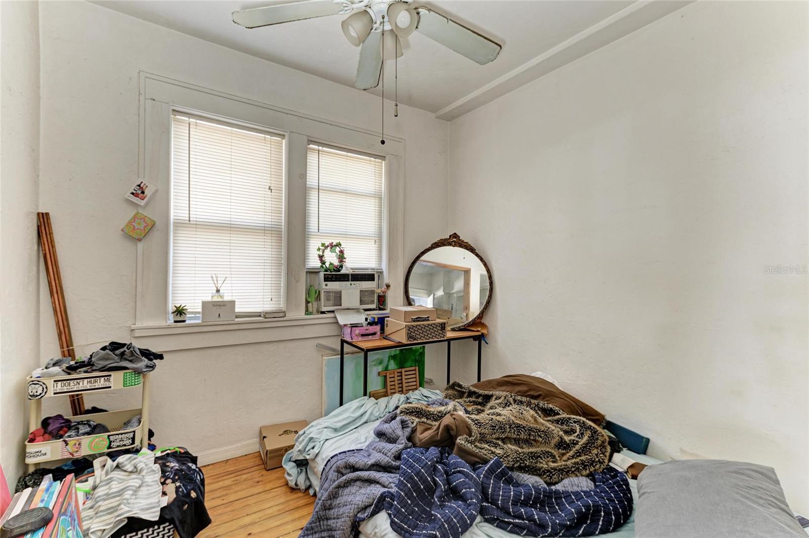 Image 21 of 50 For 432 Adelia Avenue