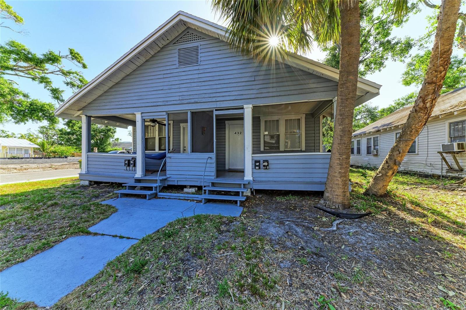 Image 6 of 50 For 432 Adelia Avenue