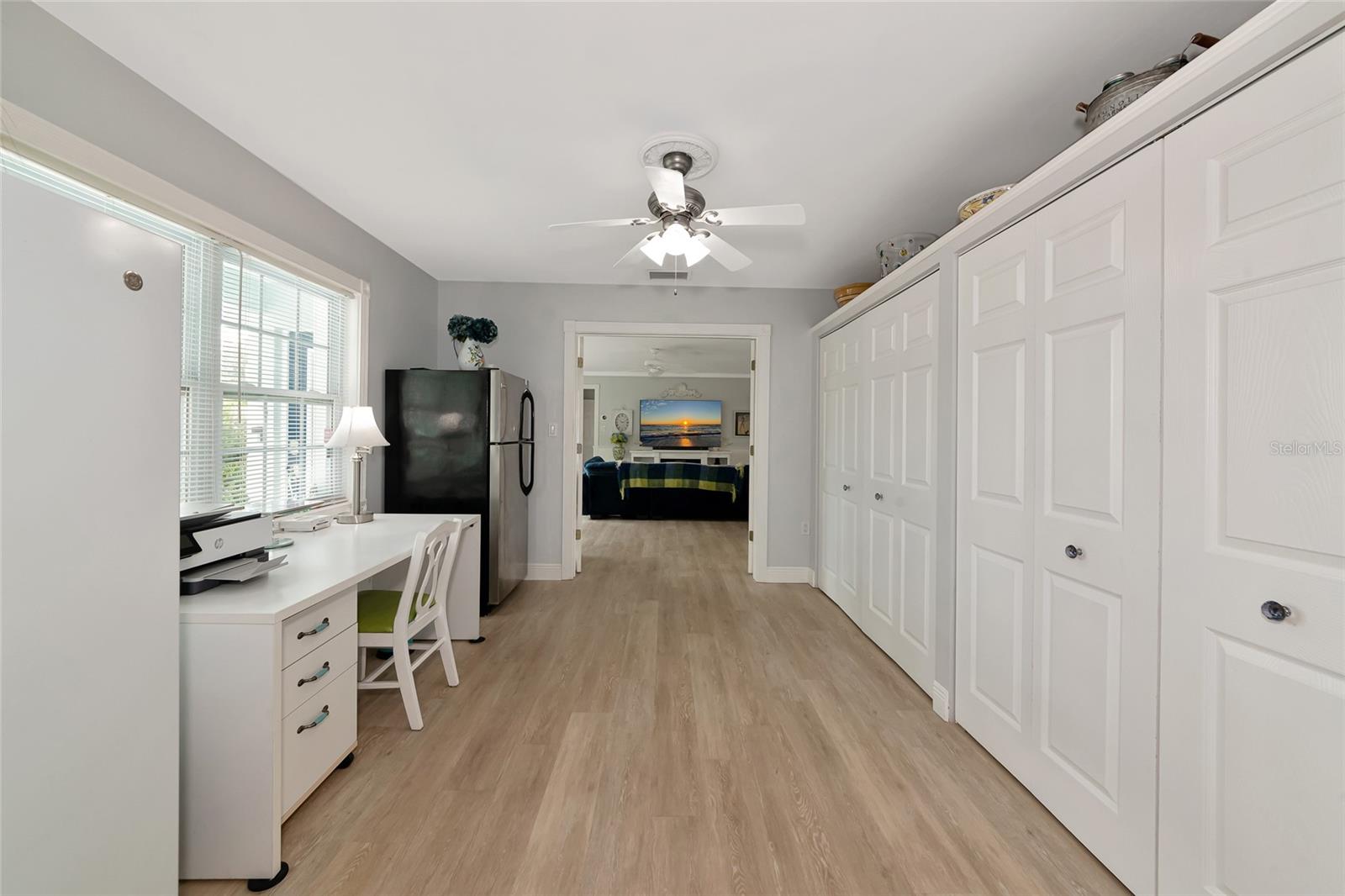 Image 23 of 77 For 1722 Hazelwood Street