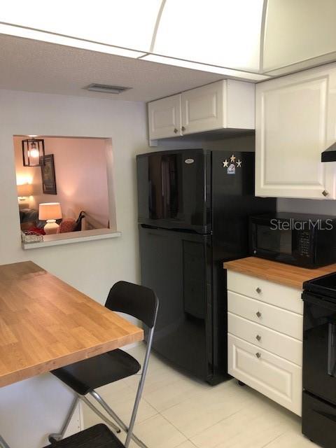 Image 10 of 28 For 102 Capri Isles Boulevard 103