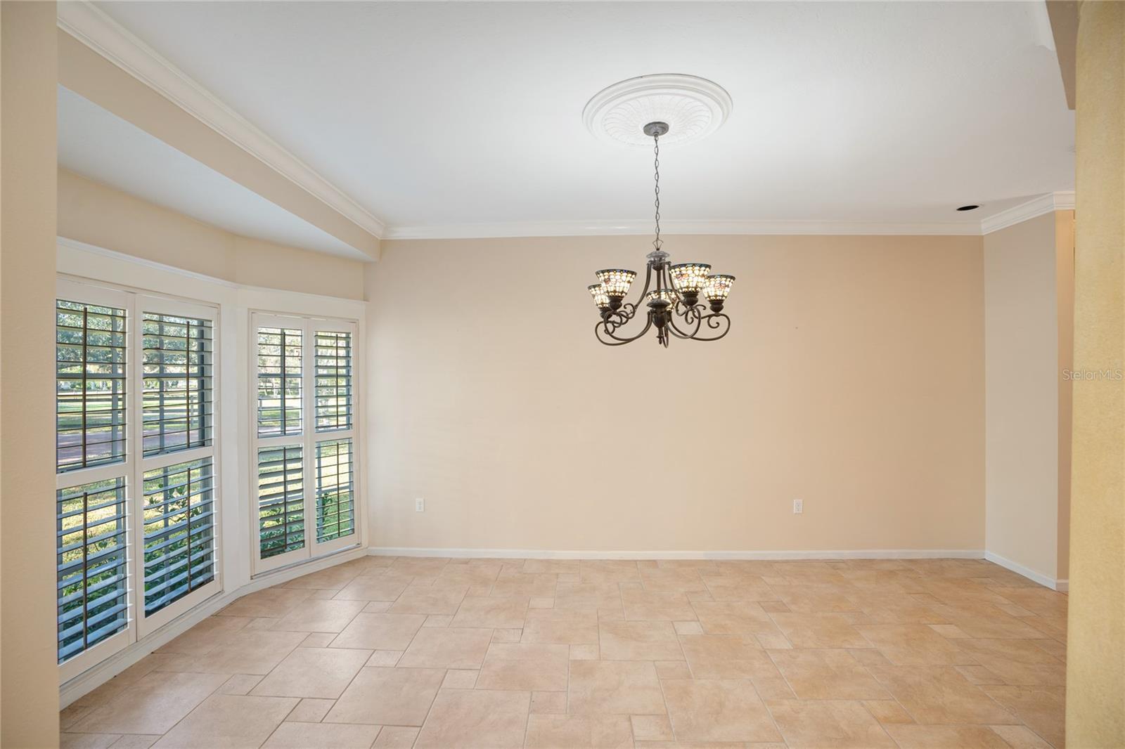 Image 5 of 33 For 7945 Palmer Boulevard