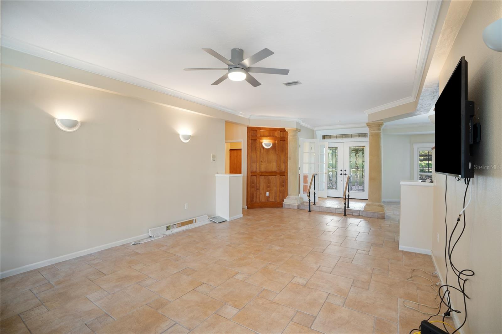 Image 9 of 33 For 7945 Palmer Boulevard