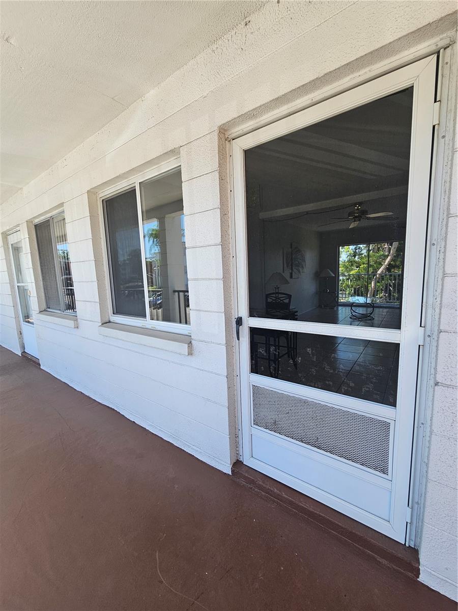 Image 10 of 91 For 2321 Canal Drive F25