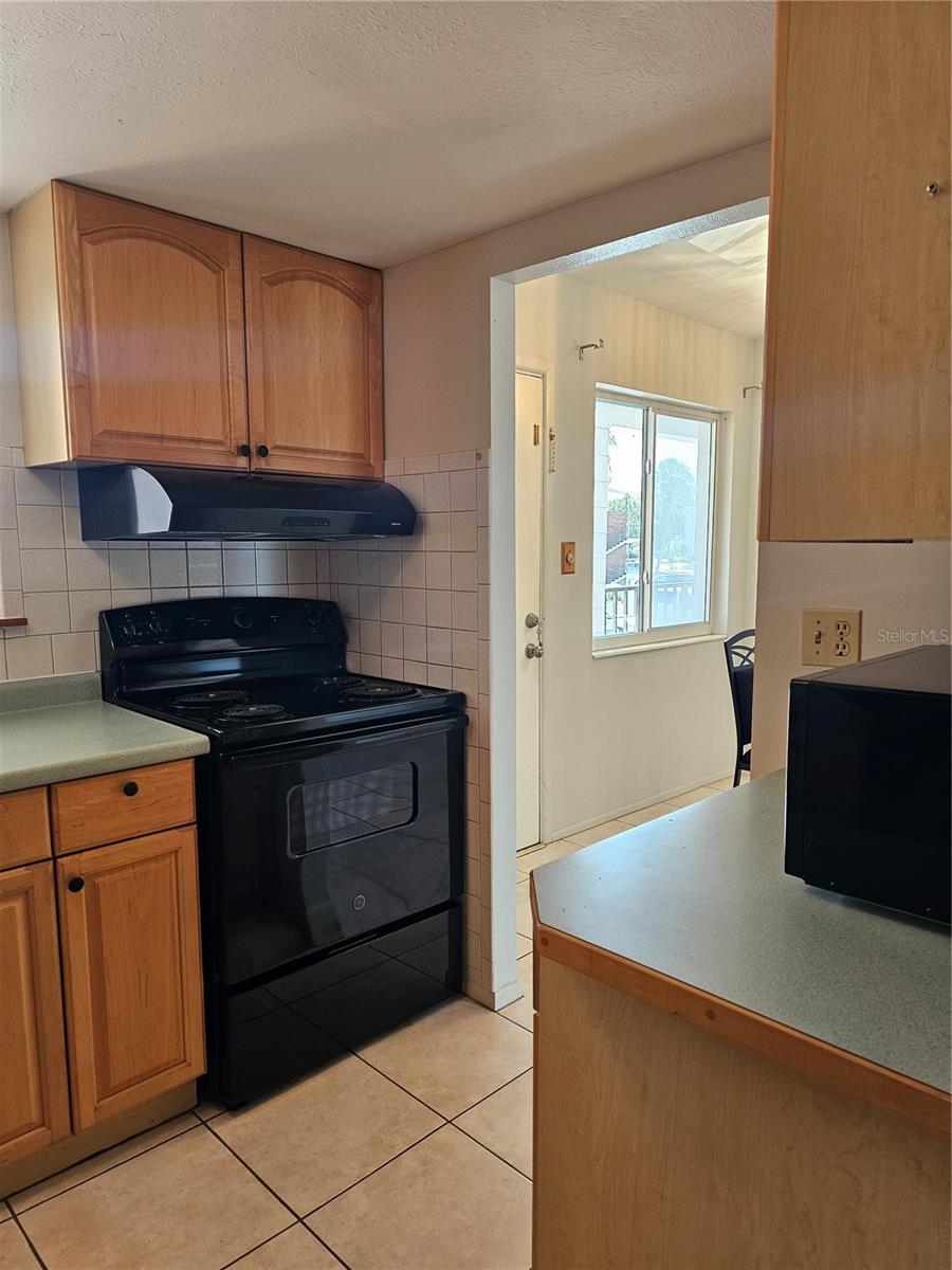 Image 24 of 91 For 2321 Canal Drive F25