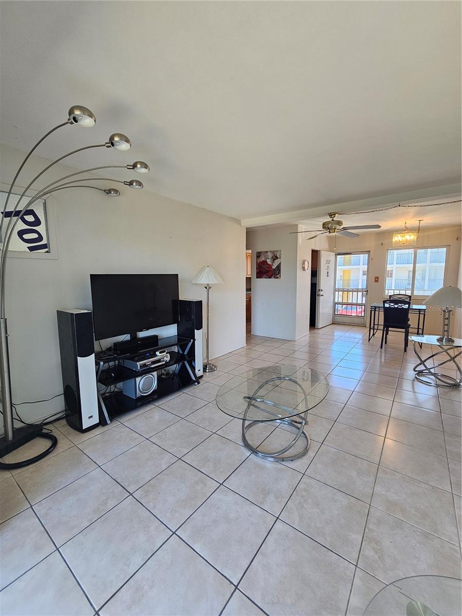 Image 41 of 91 For 2321 Canal Drive F25