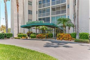 Image 3 of 20 For 435 Gulfstream Avenue 506