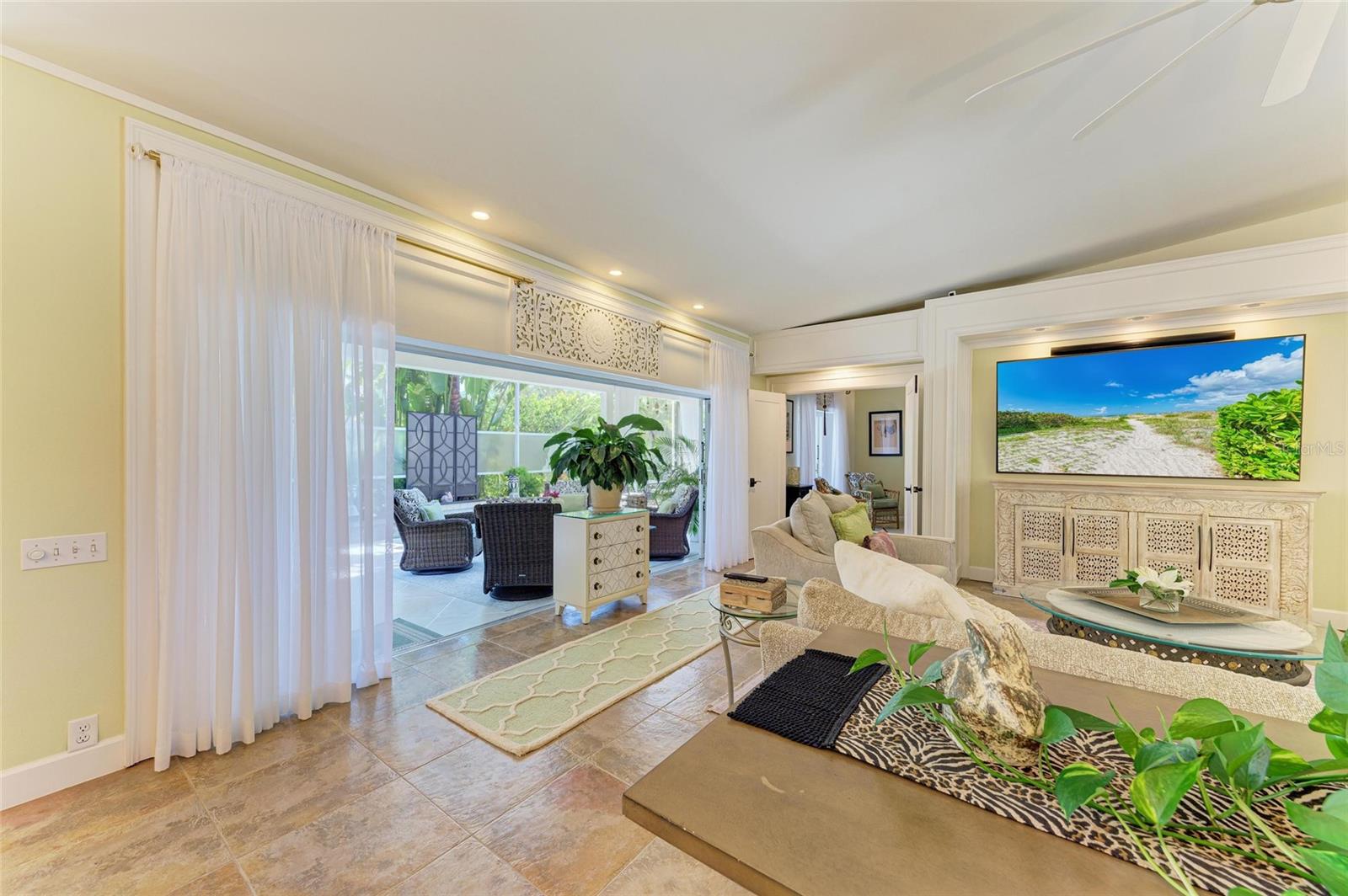 Image 17 of 92 For 6102 Sonesta Court