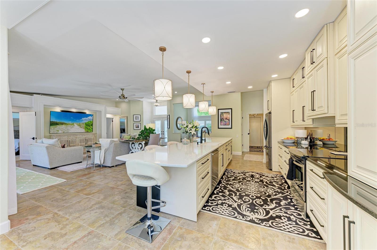 Image 26 of 92 For 6102 Sonesta Court