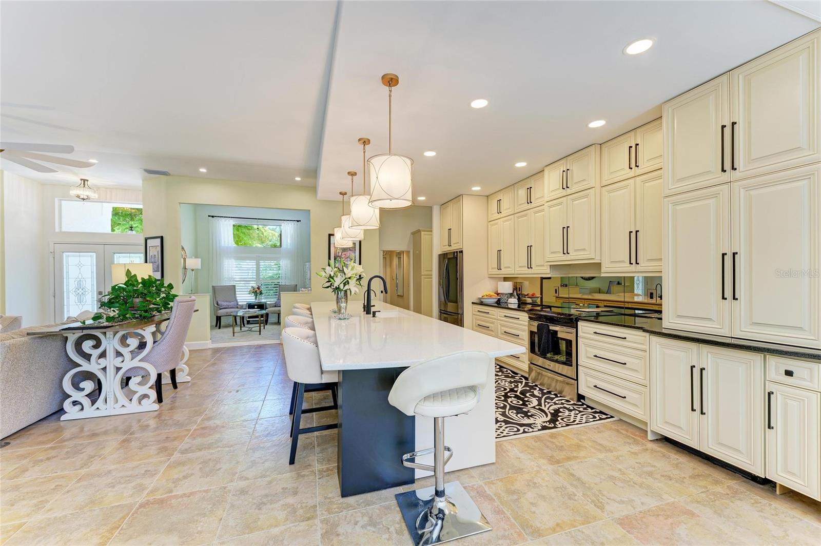 Image 27 of 92 For 6102 Sonesta Court